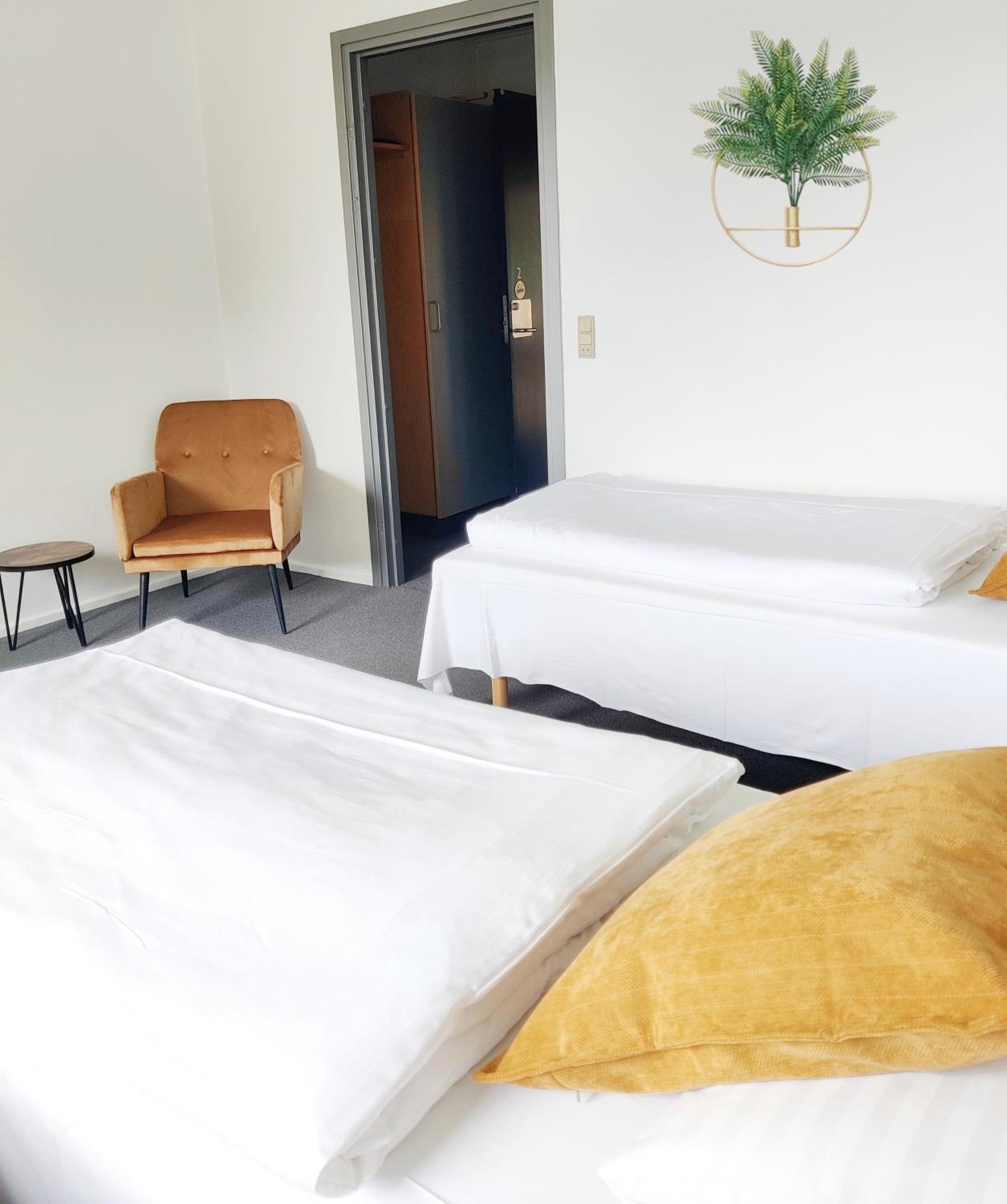 Hotel Svanegarden คอร์เซอร์ ภายนอก รูปภาพ