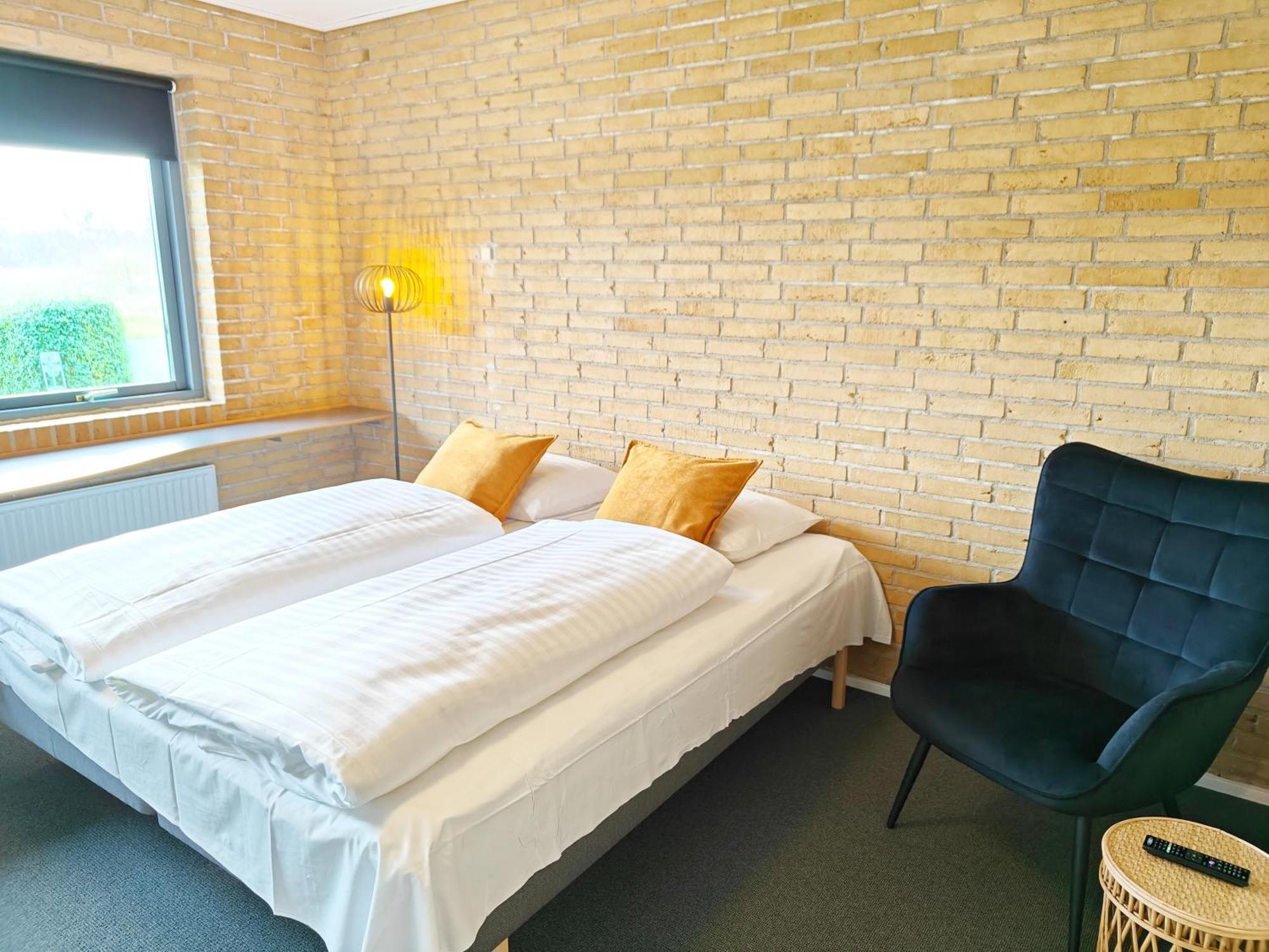 Hotel Svanegarden คอร์เซอร์ ภายนอก รูปภาพ